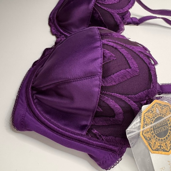 Modern Movement Embroidered Bra – 34D Purple - Picture 3 of 5